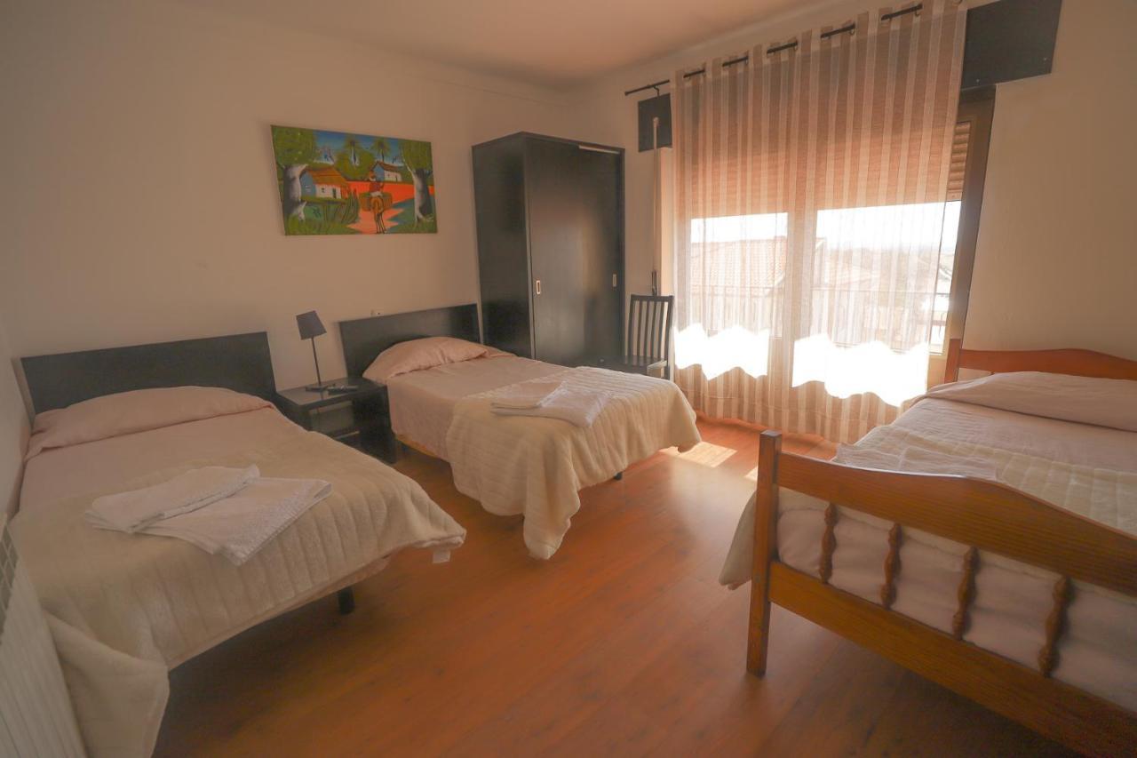 Resedencial Centro Bed & Breakfast Vimioso ภายนอก รูปภาพ